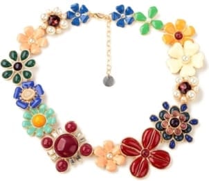 Jewelry Gift Ideas for Women_trendy-luminous-floral-faux-pearl-necklace_Oasap